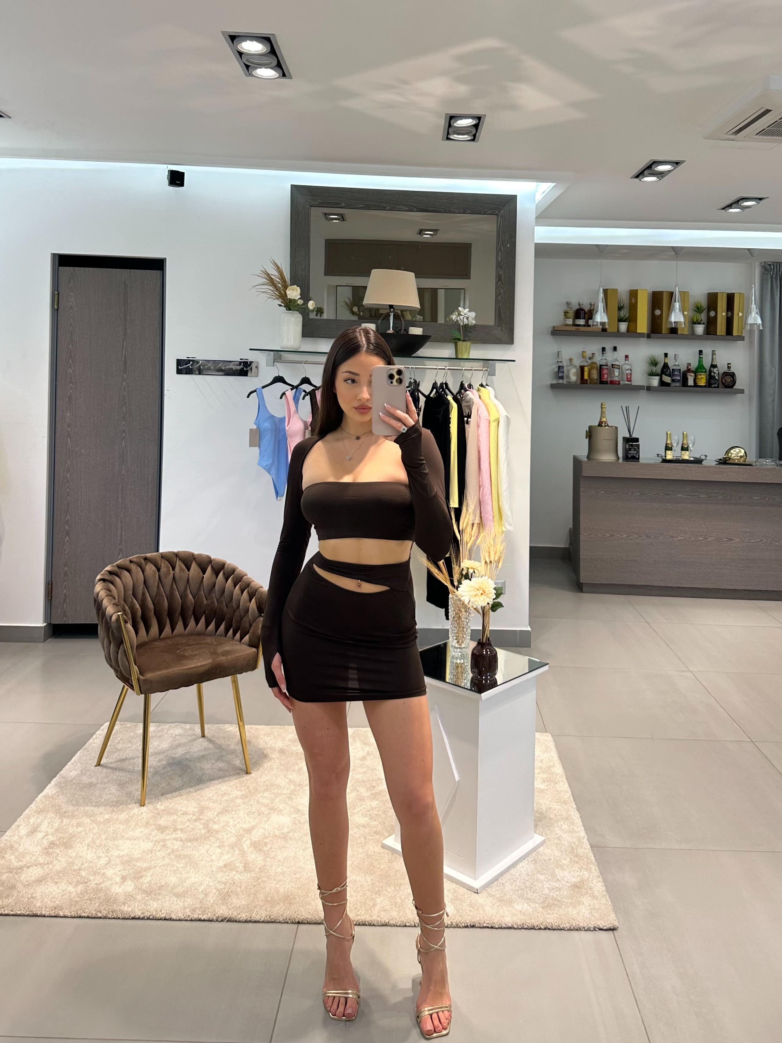 ABITO MELISSA