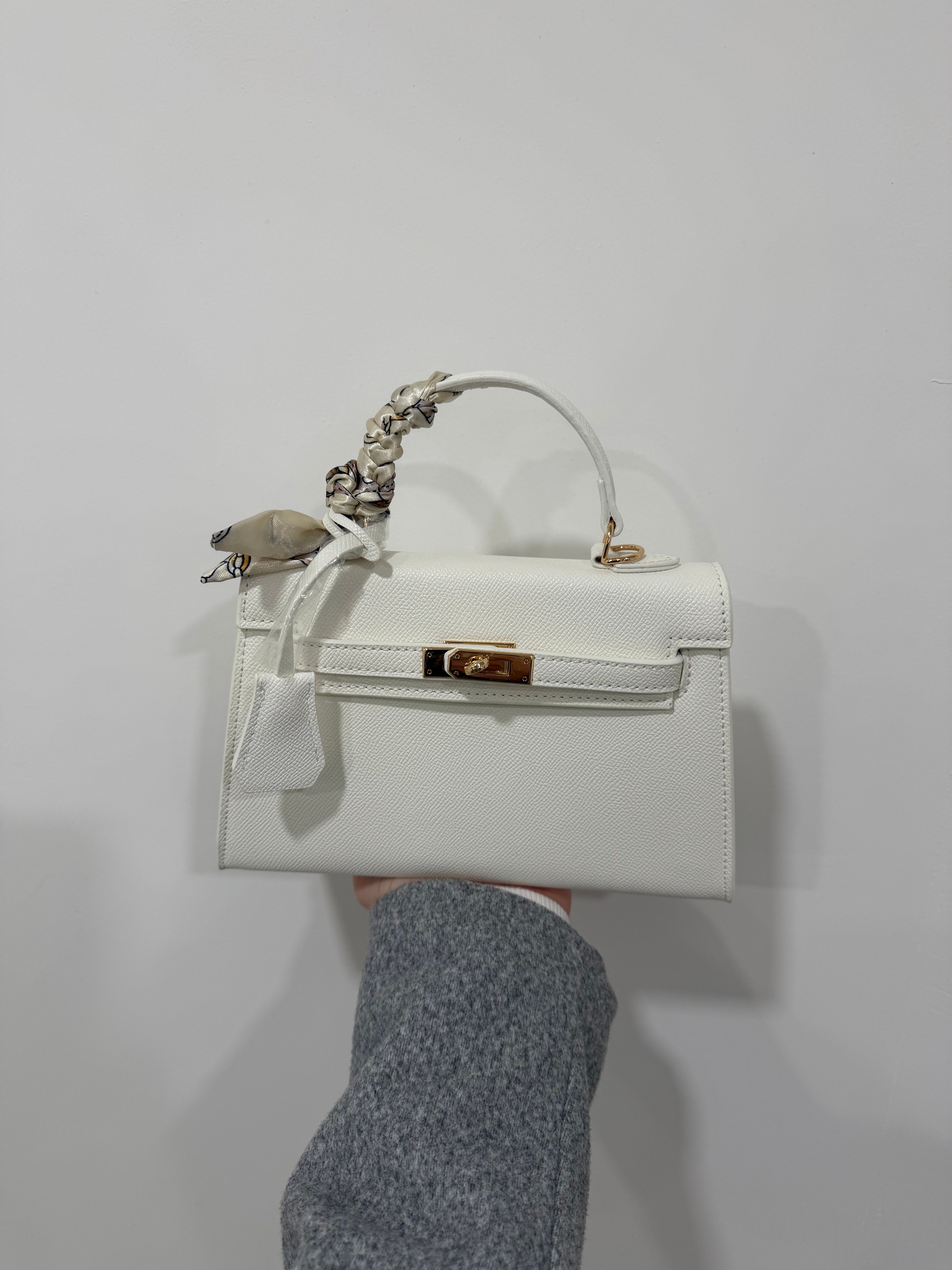 BORSA TATY