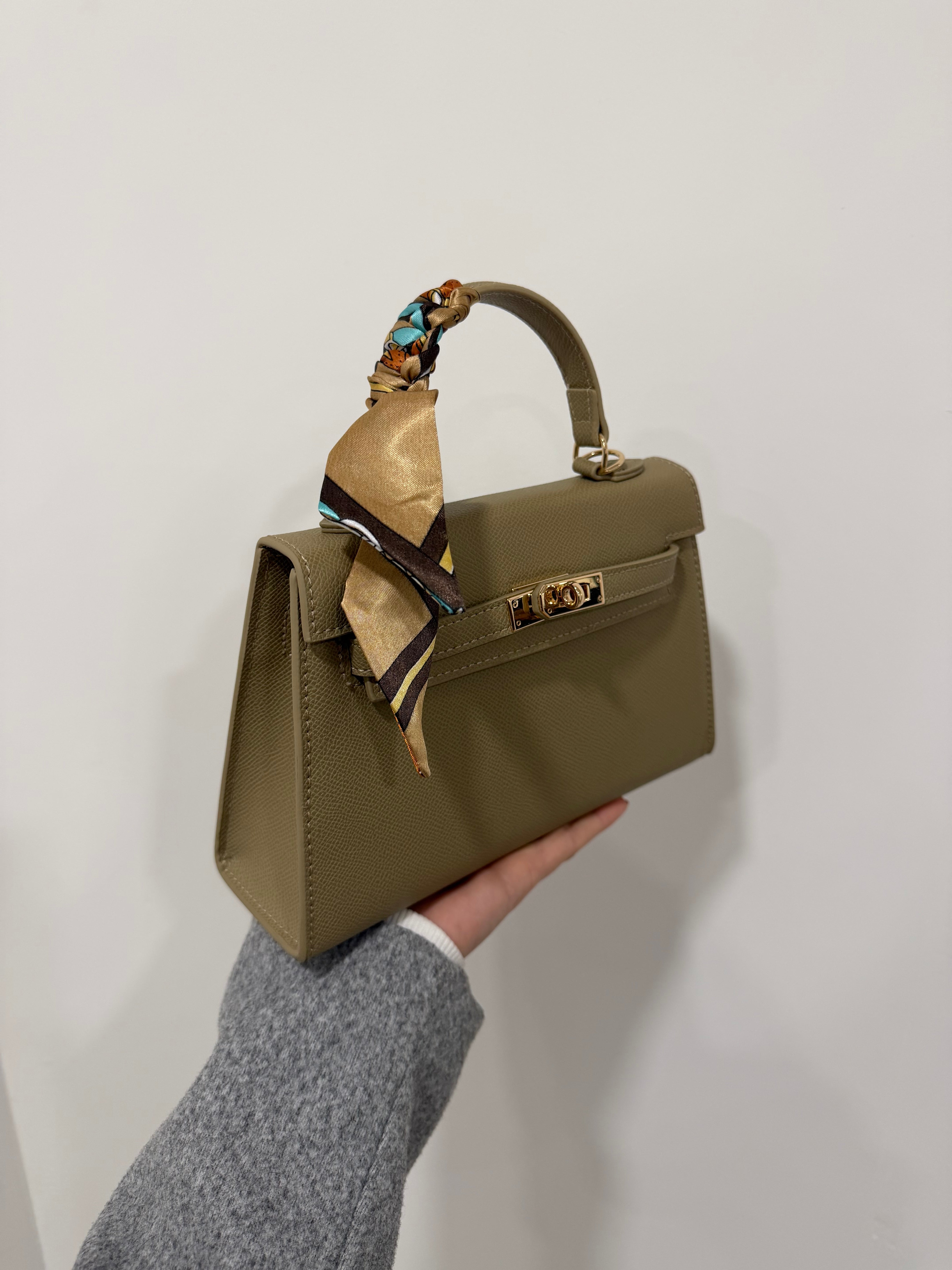 BORSA TATY
