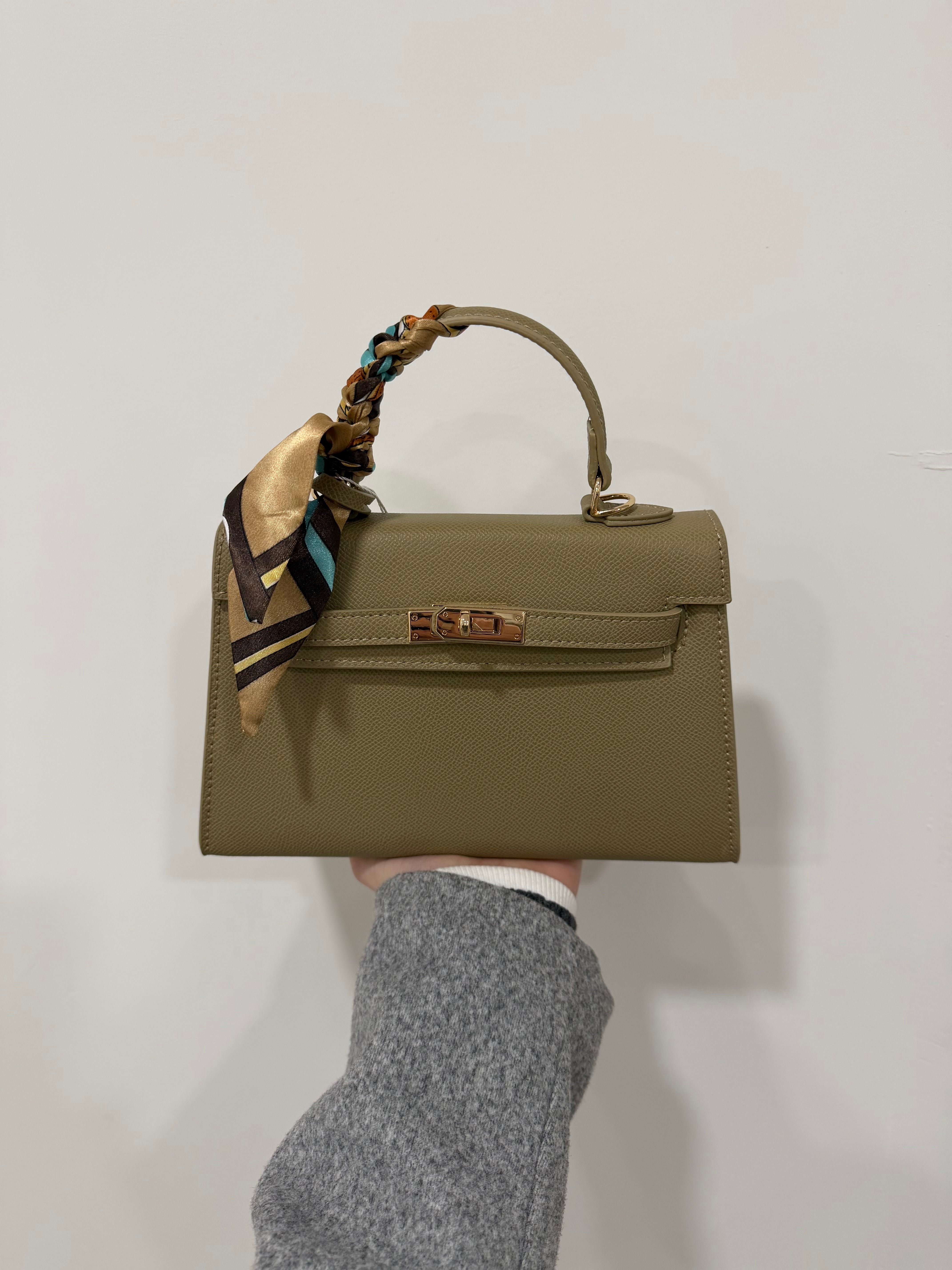 BORSA TATY