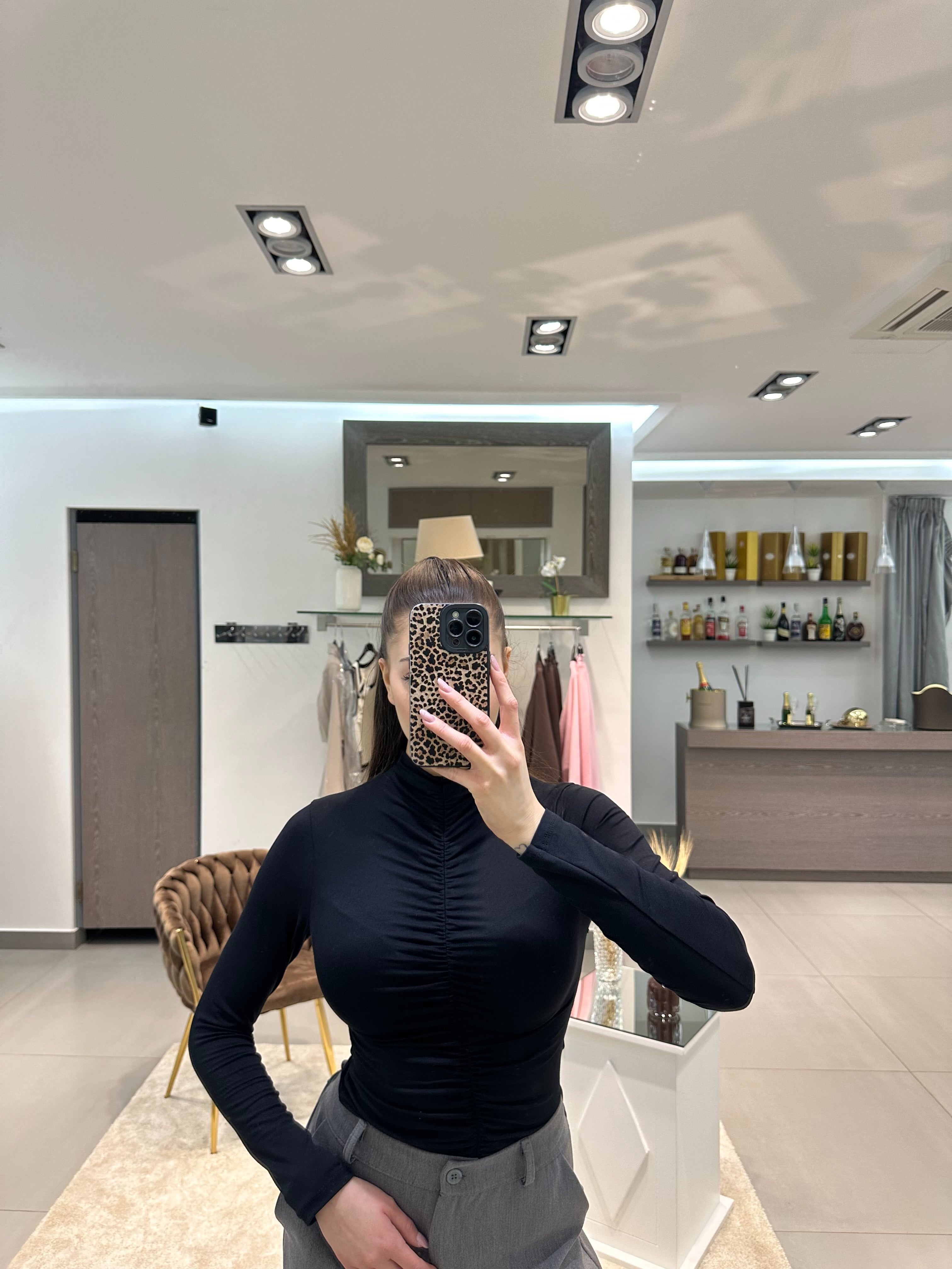 MAGLIA IOLE BLACK
