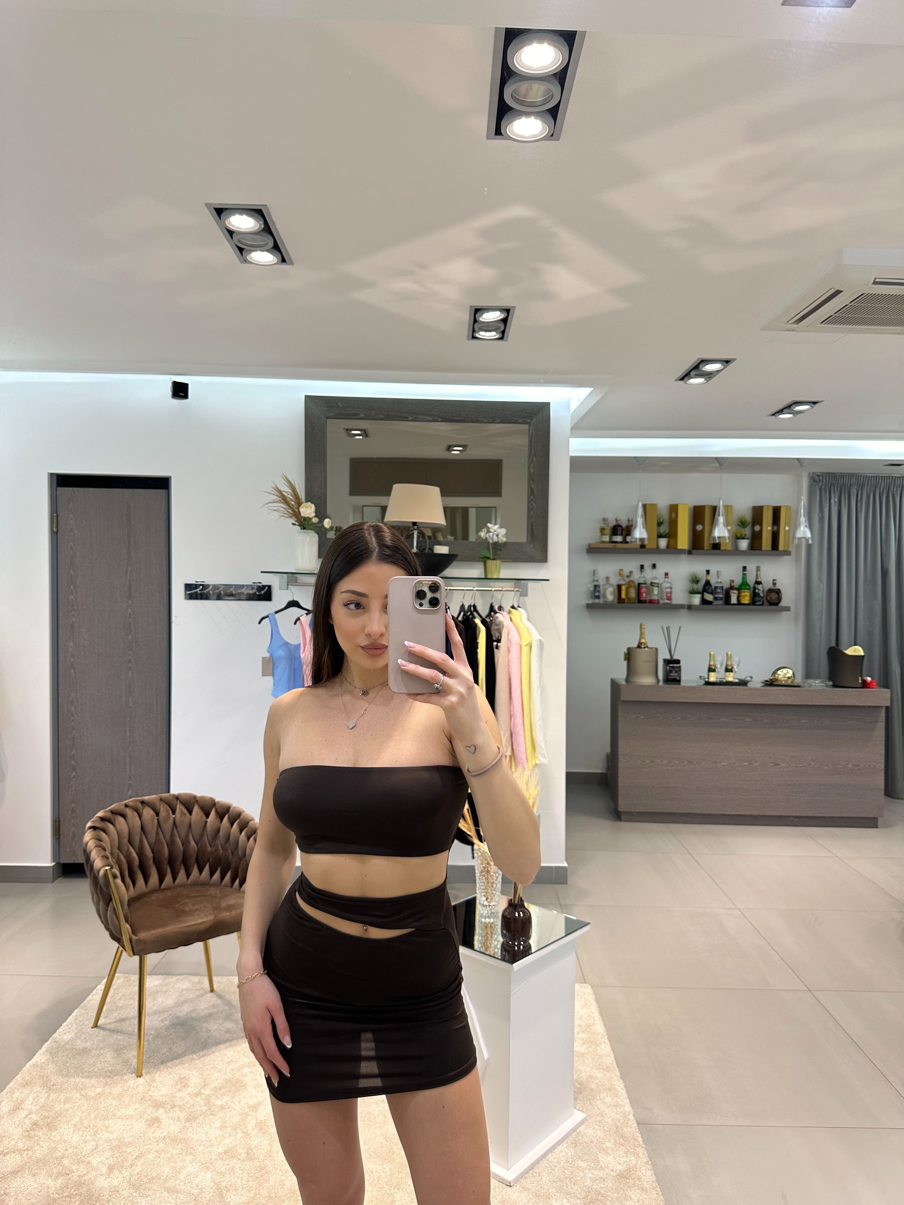 ABITO MELISSA