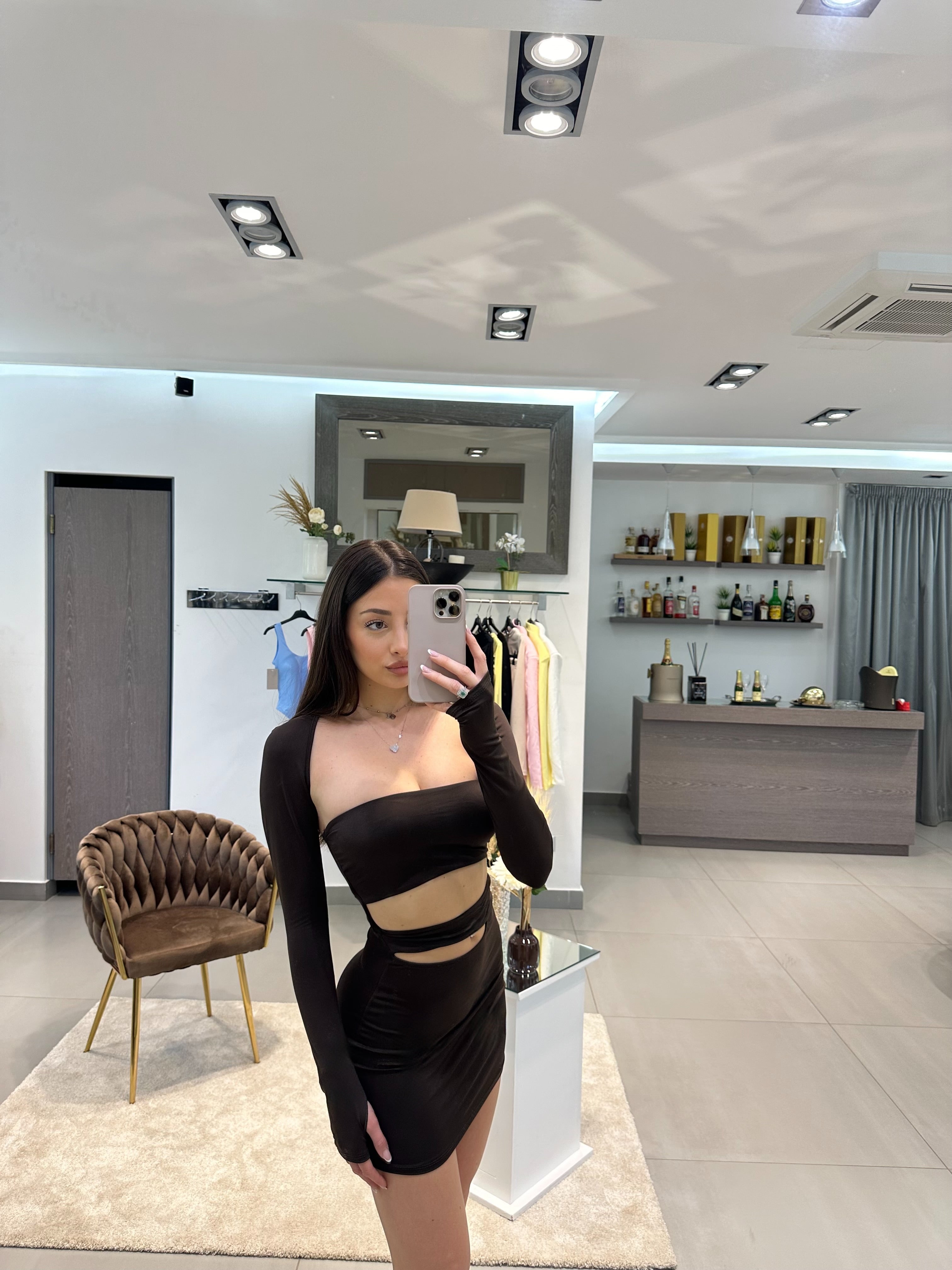ABITO MELISSA