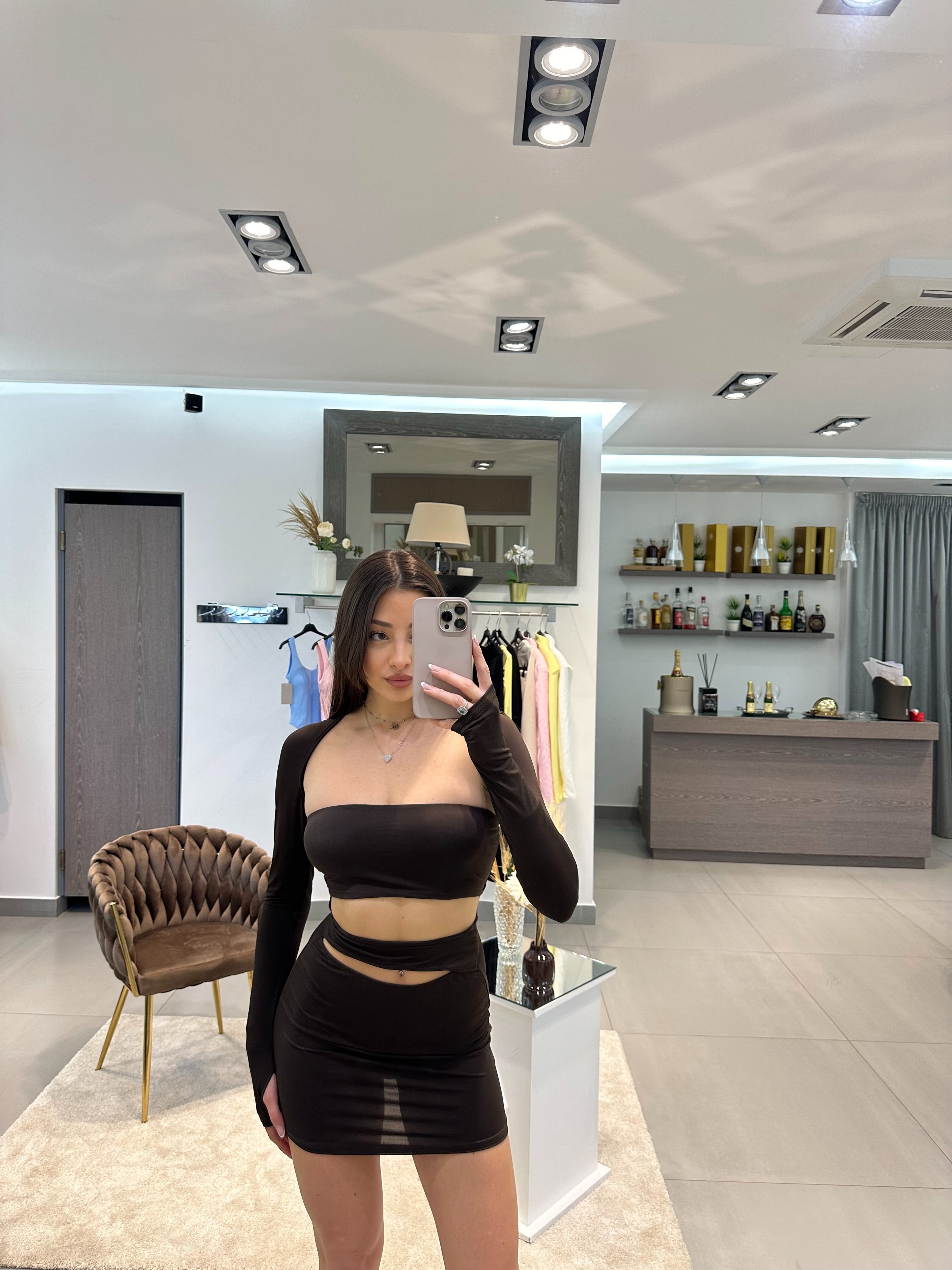 ABITO MELISSA