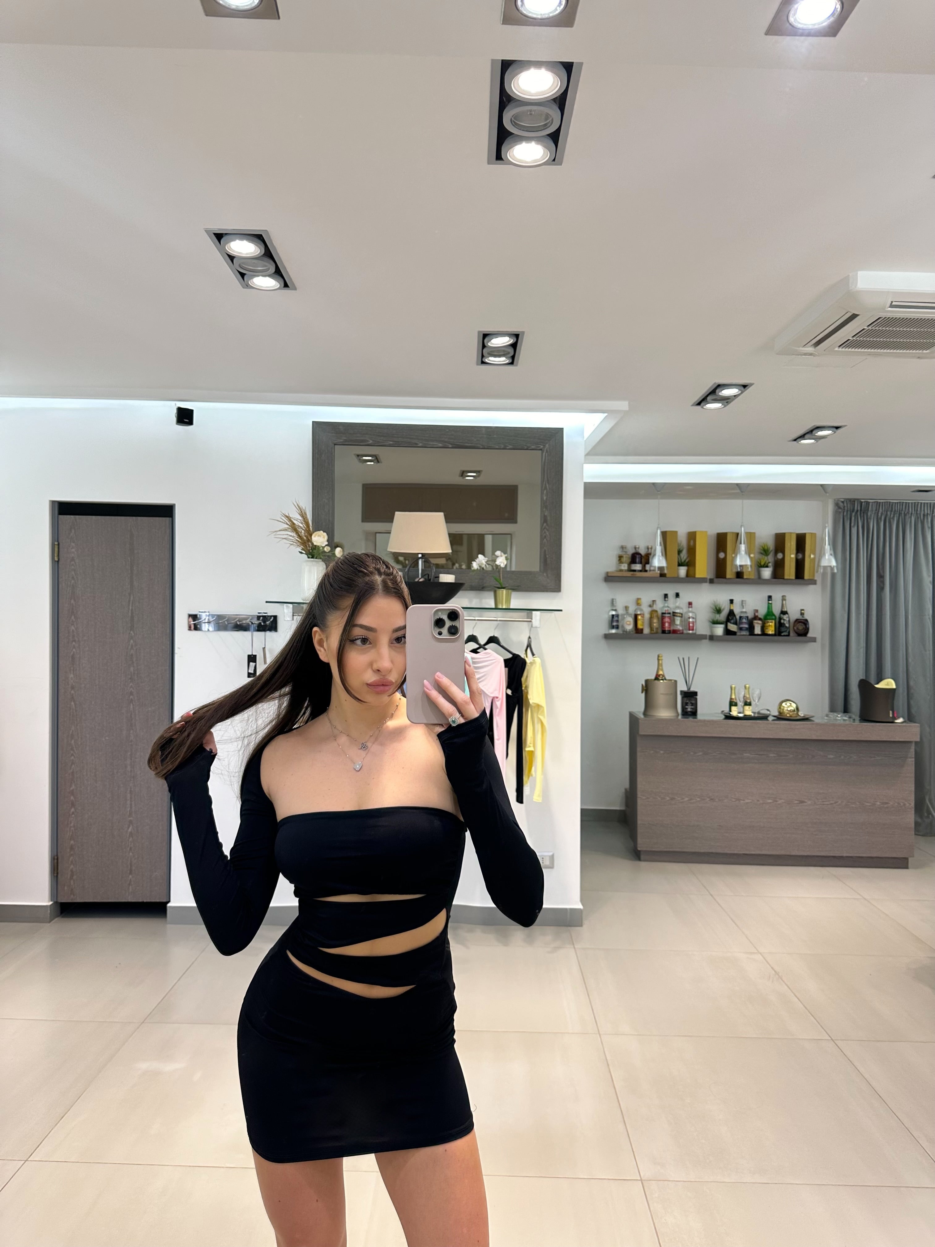 ABITO MELISSA